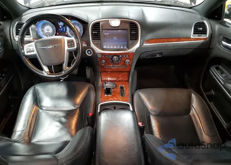 2012 Chrysler 300 Limited z USA, uszkodzony, nr VIN 2C3CCACG4CH274681